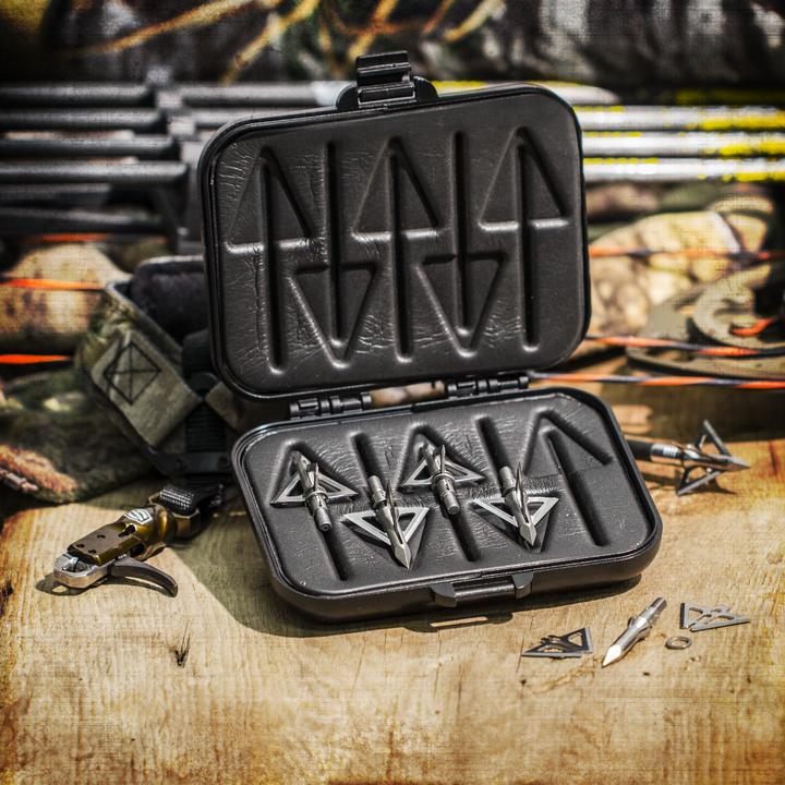 Slick_Safe_lifestyle_720x.png?